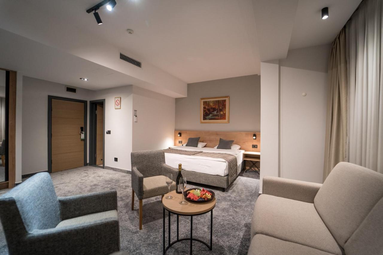 Mona Plaza Zlatibor Hotel Ngoại thất bức ảnh